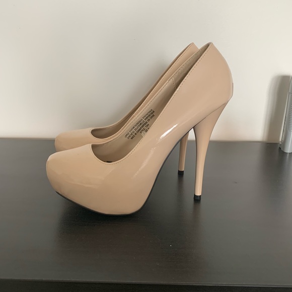 Club Couture Heels - Picture 2 of 3